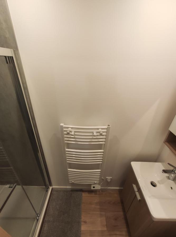 Apartamento Calme et cosy, proche hyper centre de Nantes Exterior foto